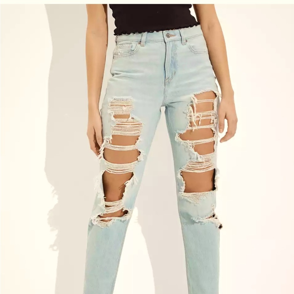 AMERICAN EAGLE OUTFITTERS RIPPED STRETCH MOM JEANS SZ 10R